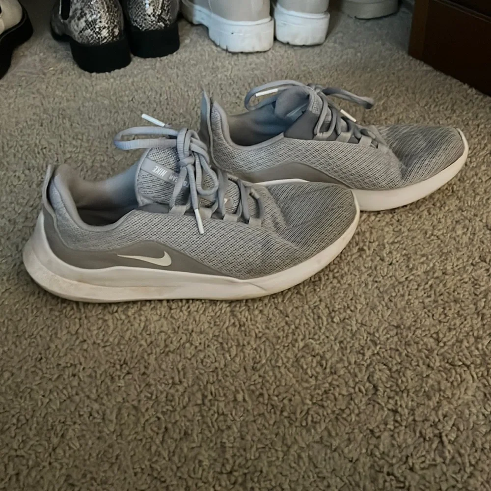 Nike Shoes - Picture 1 of 5